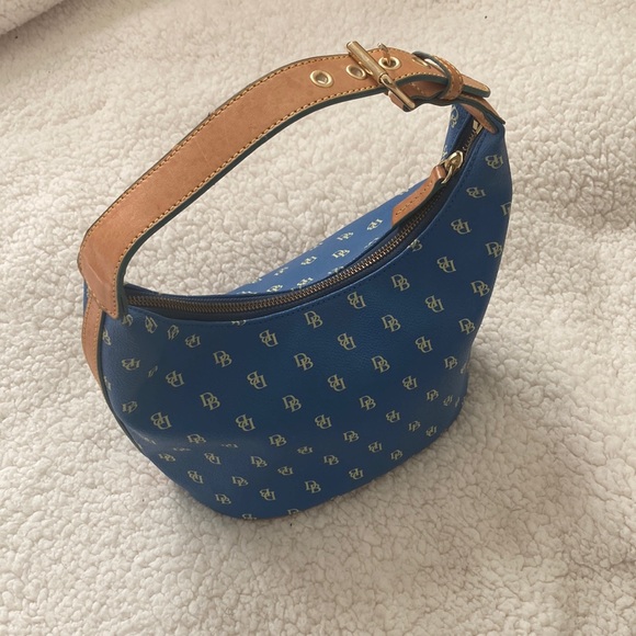 Dooney & Bourke Blue Mini Bag 🦋 - Picture 4 of 12